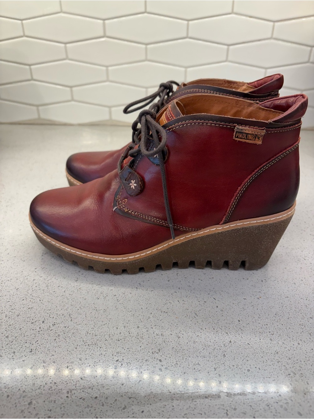 PIKOLINOS Women's Burgundy Leather Wedge Lace-Up Ankle Boot - Picture 4 of 9
